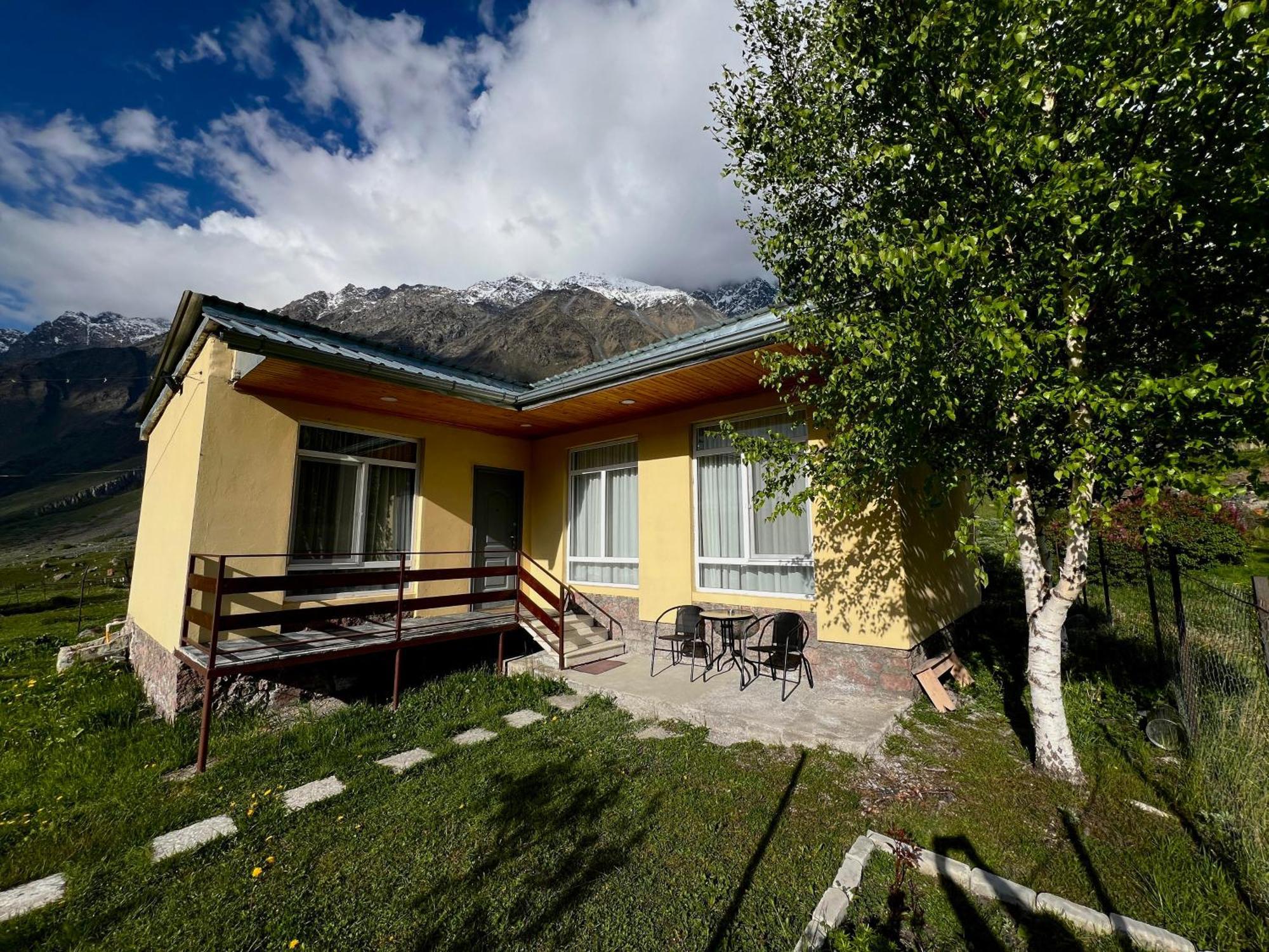 Mountain Kazbegi Apartment Экстерьер фото